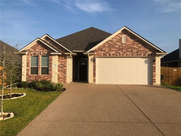 $1,975 | 1023 Dove Run Trail, College Station, TX 77845