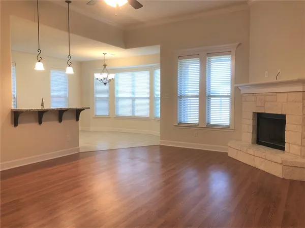 $1,975 | 1023 Dove Run Trail, College Station, TX 77845