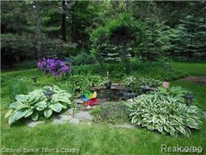 1800 Lone Tree Road Highland, MI 48357 - Photo 41 of 43 Pond.jpg