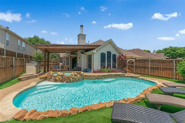 $2,995 | 1217 Hershey Lane, Lewisville, TX 75077