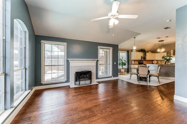 $2,995 | 1217 Hershey Lane, Lewisville, TX 75077
