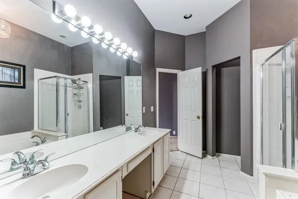 $2,995 | 1217 Hershey Lane, Lewisville, TX 75077