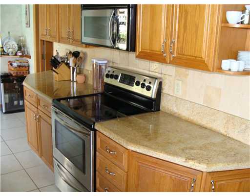 1319 Southwest 4th Court Boca Raton, FL 33432 - Photo 14 of 25 Additional Photo