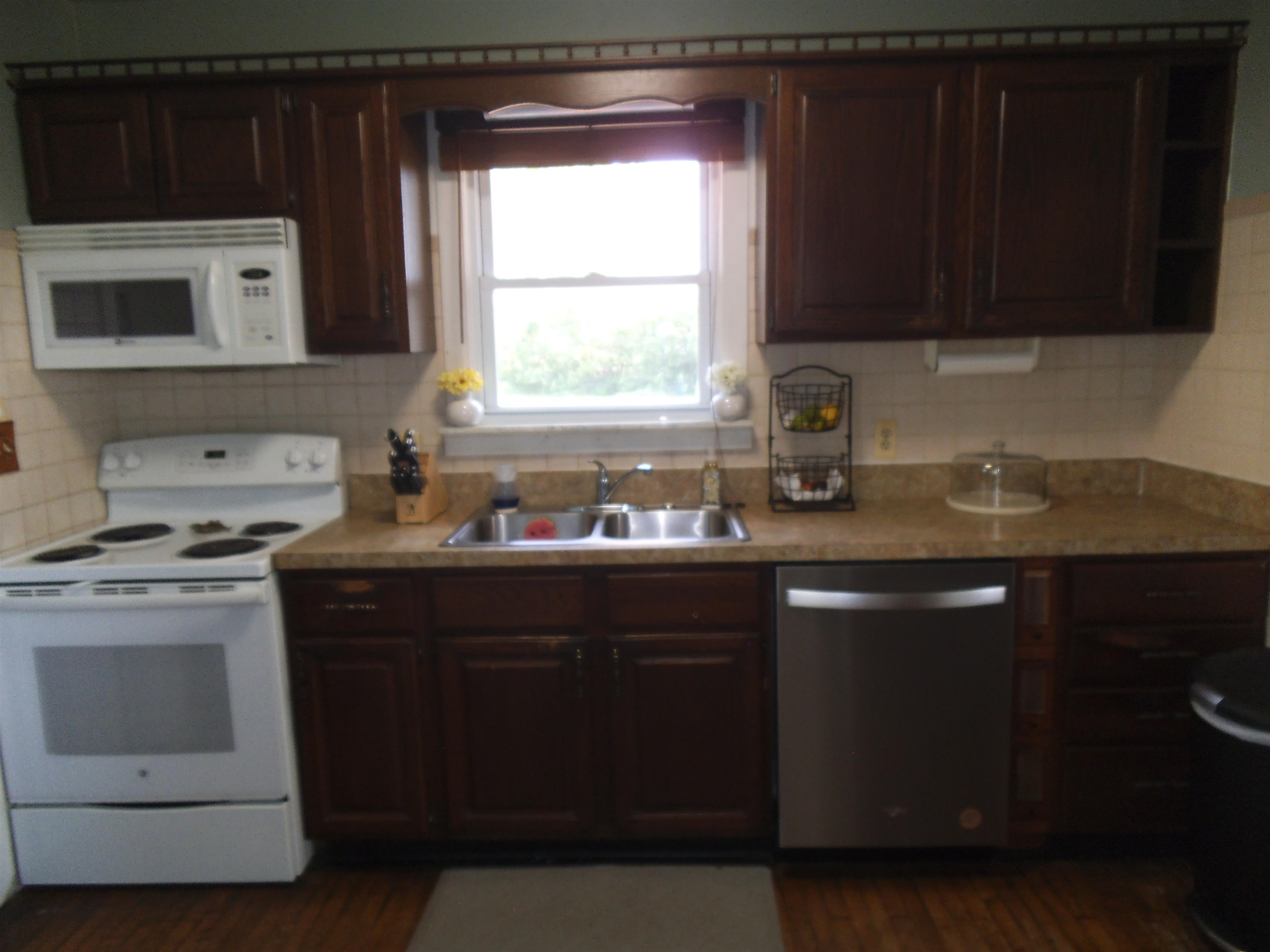 3683 Monitor Road Bay City, MI 48706 - Photo 11 of 28 Gallery Image 11
