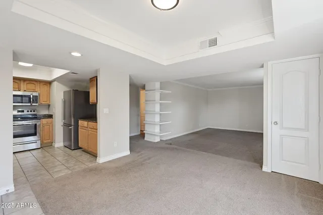 $1,400 | 3329 West Danbury Drive, Unit F109, Phoenix, AZ 85053