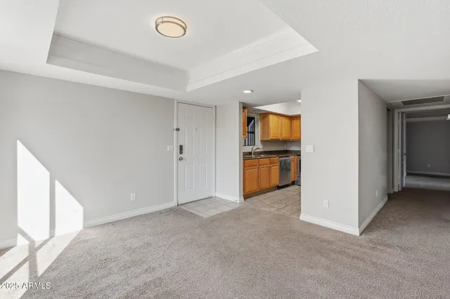 $1,400 | 3329 West Danbury Drive, Unit F109, Phoenix, AZ 85053