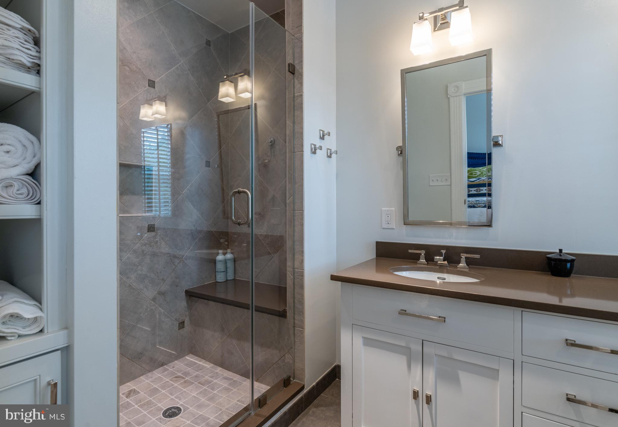 239 8th Street Southeast Washington, DC 20003 - Photo 22 of 39