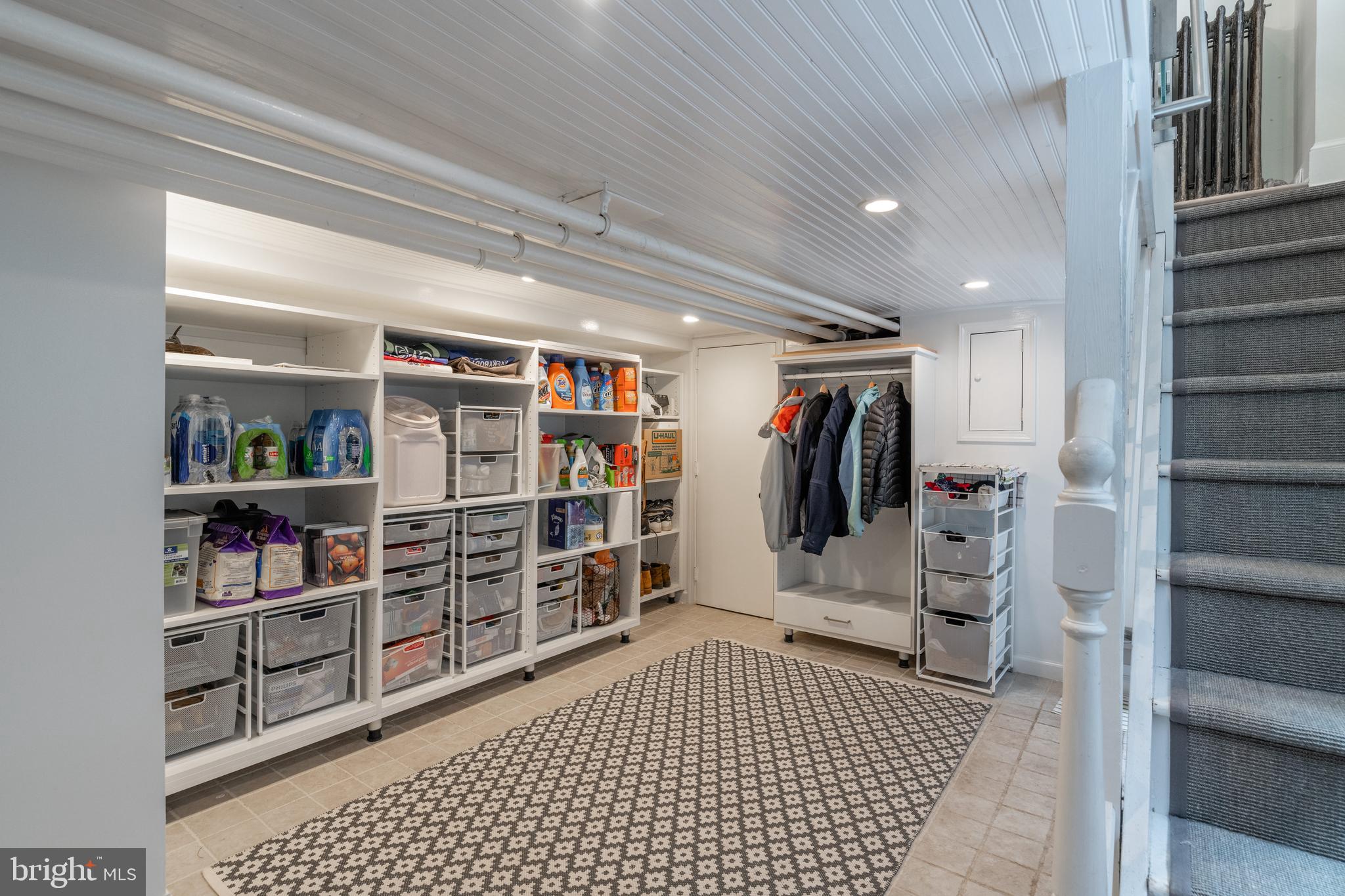 239 8th Street Southeast Washington, DC 20003 - Photo 33 of 39