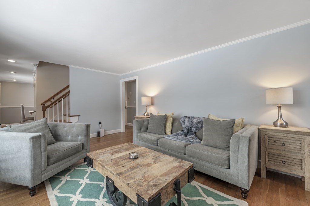 11 Meridian Road Wenham, MA 01984 - Photo 18 of 39 Gallery Image 18