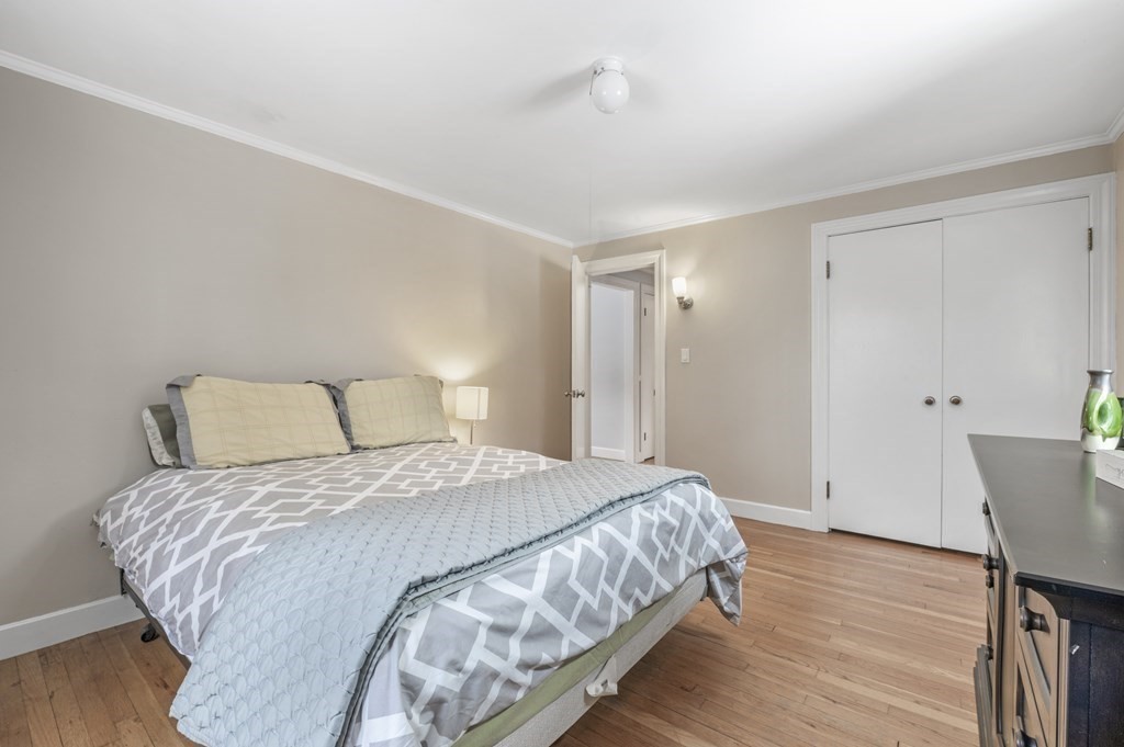 11 Meridian Road Wenham, MA 01984 - Photo 22 of 39 Gallery Image 22