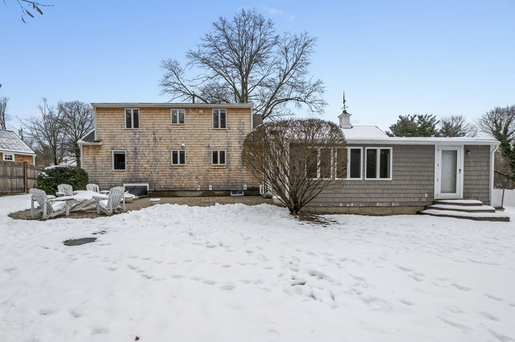 11 Meridian Road Wenham, MA 01984 - Photo 36 of 39 Gallery Image 36