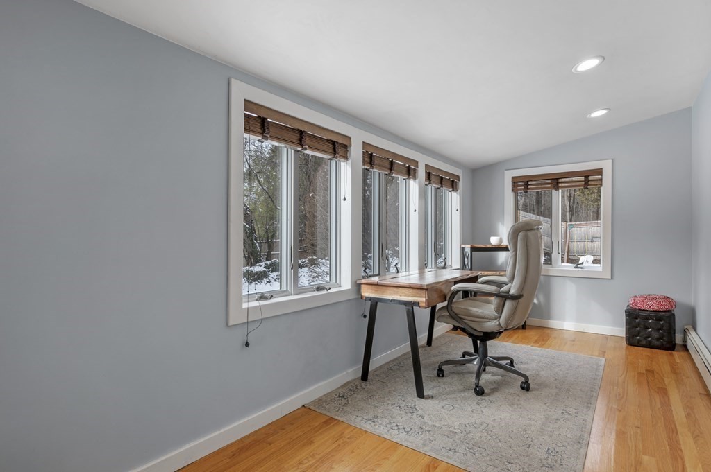 11 Meridian Road Wenham, MA 01984 - Photo 8 of 39 Gallery Image 8