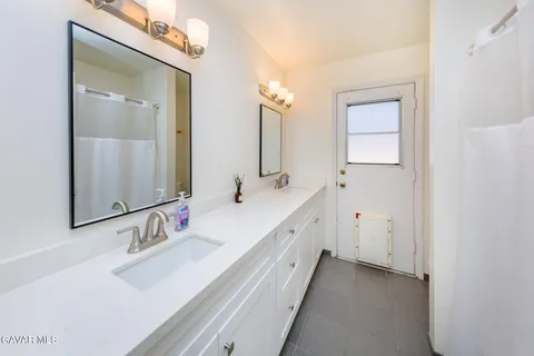 $669,000 | 39752 Makin Avenue, Palmdale, CA 93551