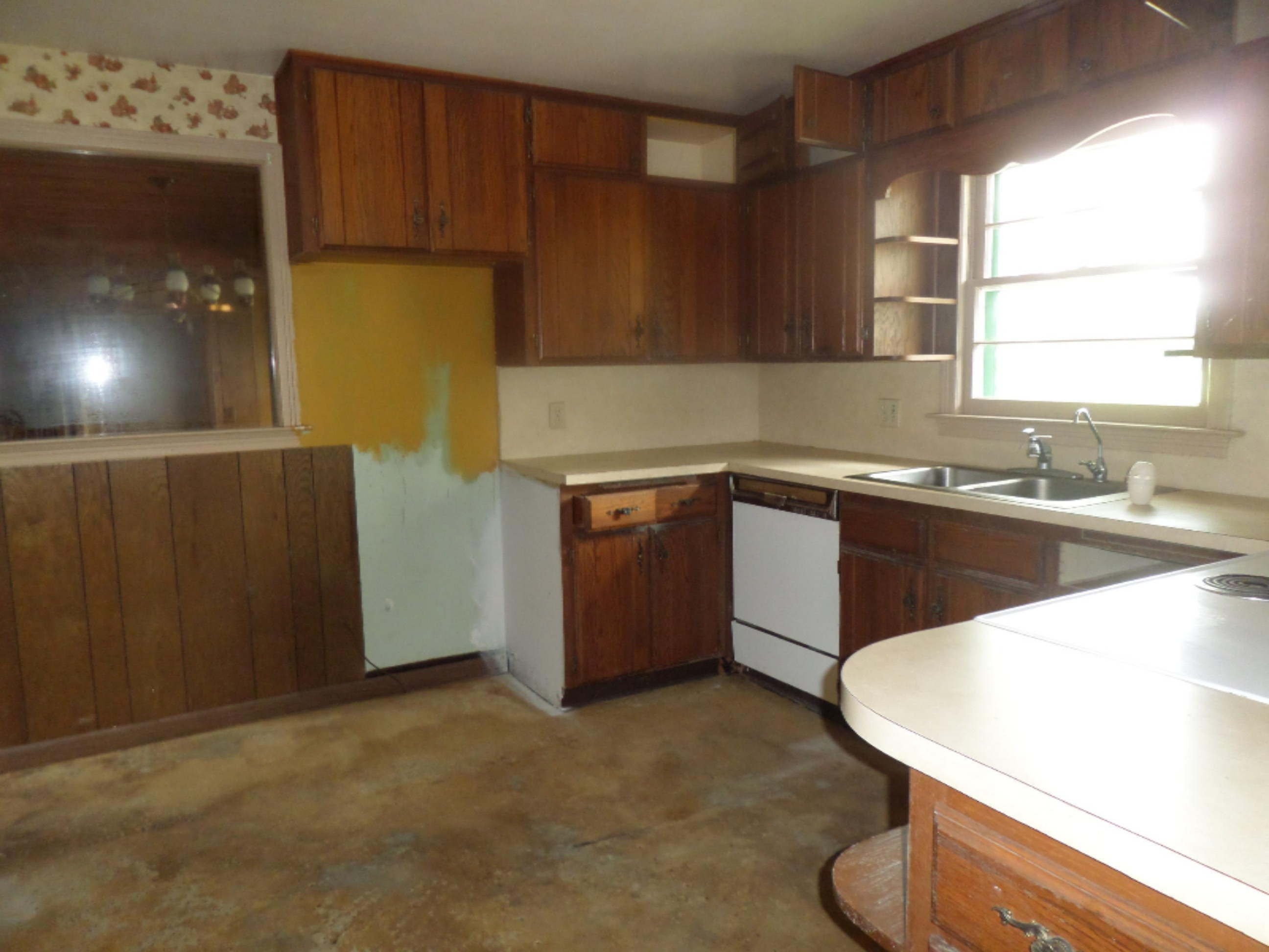 9083 Pokagon Road Berrien Center, MI 49102 - Photo 3 of 17 SAM_6198