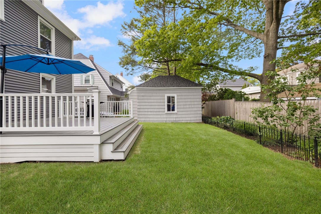 224 Raleigh Avenue Pawtucket, RI 02860 - Photo 34 of 49