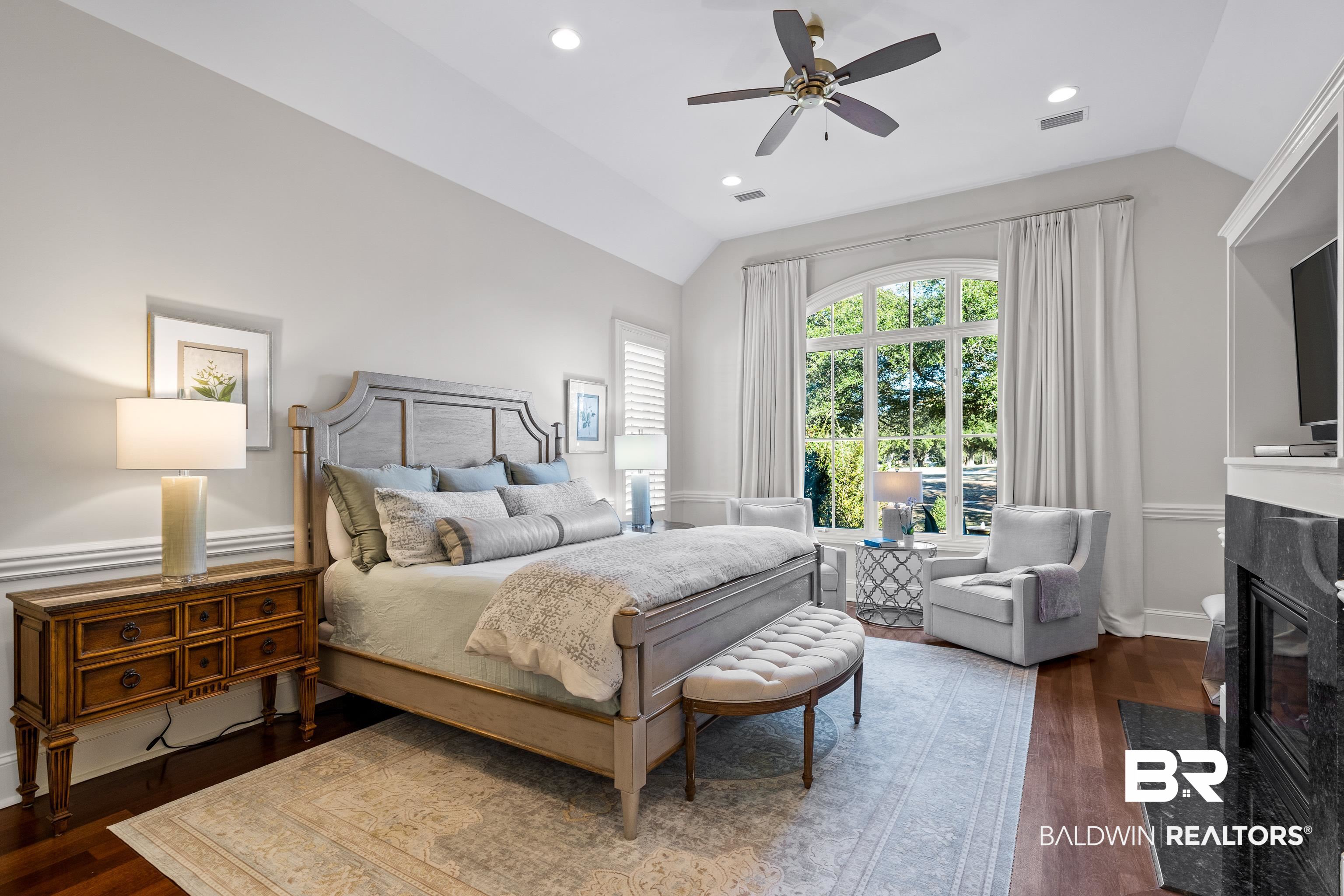 3613 Old Park Road Gulf Shores, AL 36542 - Photo 33 of 72 Primary Bedroom