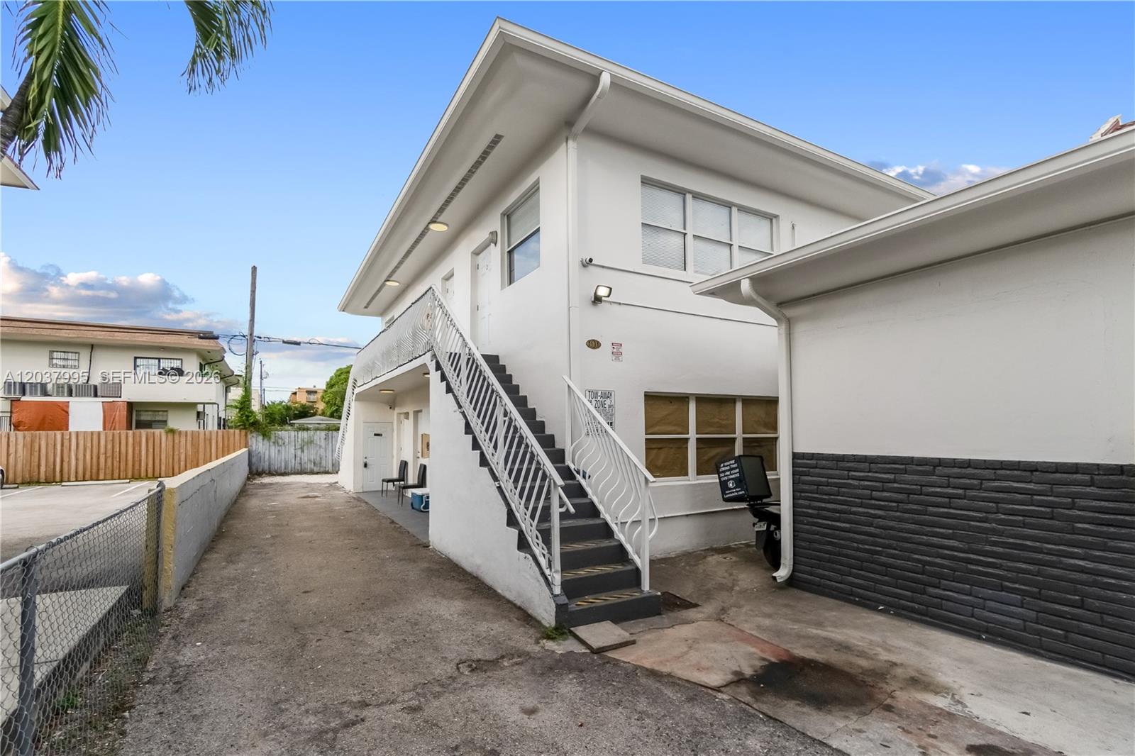 1131 Southwest 7th Street Miami, FL 33130 - Photo 3 of 37