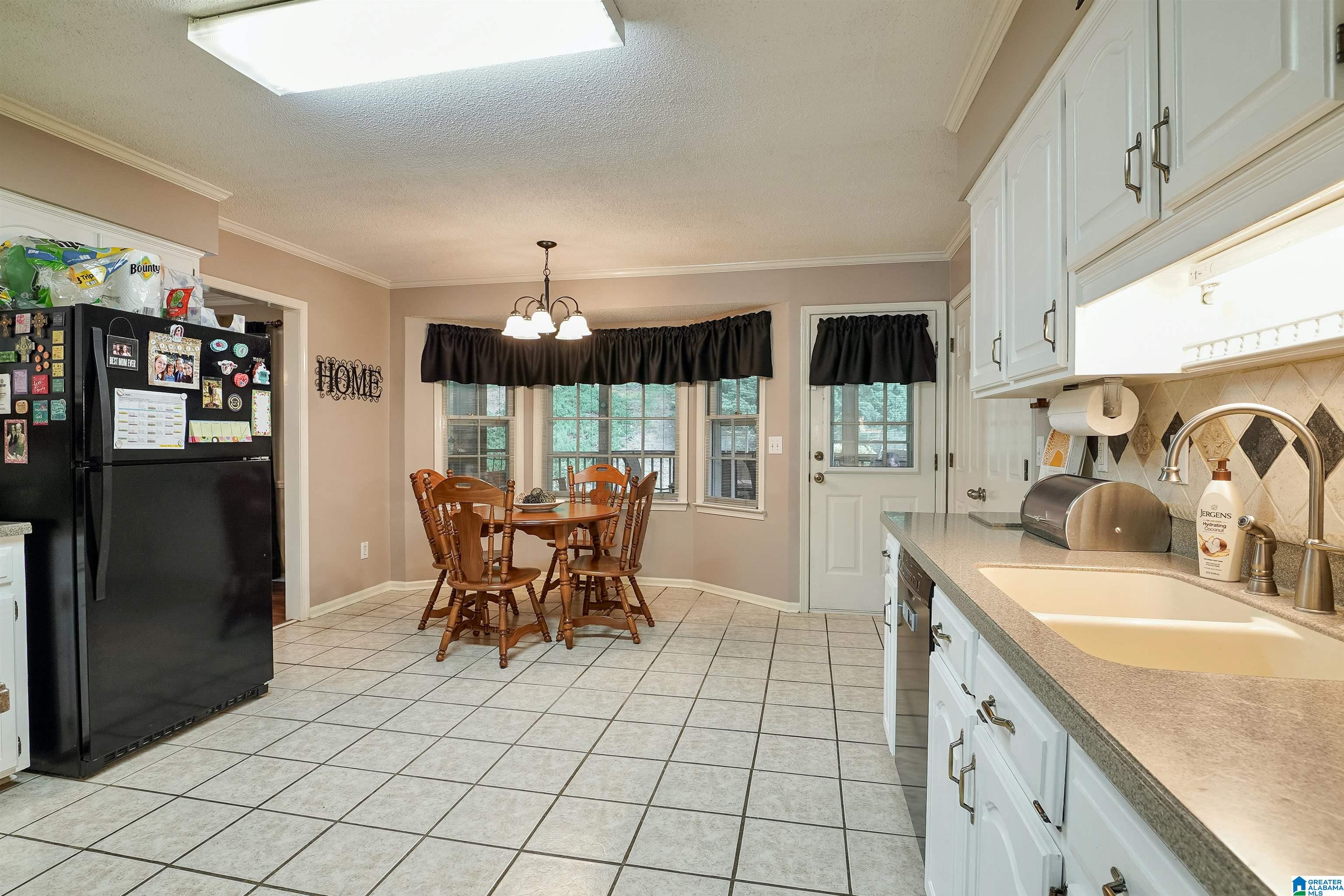 1044 Independence Court Alabaster, AL 35007 - Photo 6 of 23
