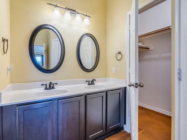 $295,000 | 16608 Bridgefarmer Boulevard, Pflugerville, TX 78660