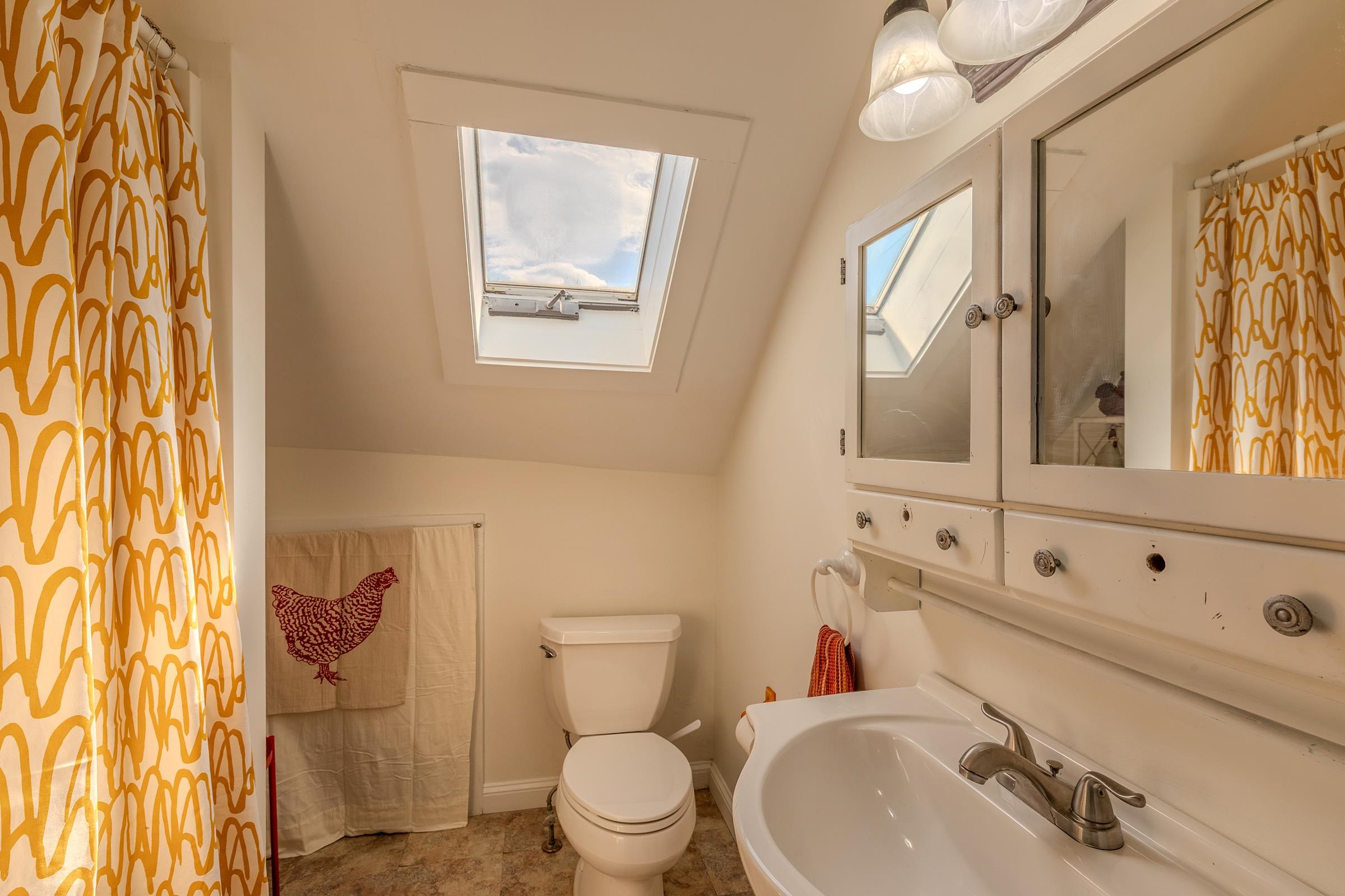 405 Main Street Wardsboro, VT 05355 - Photo 33 of 66