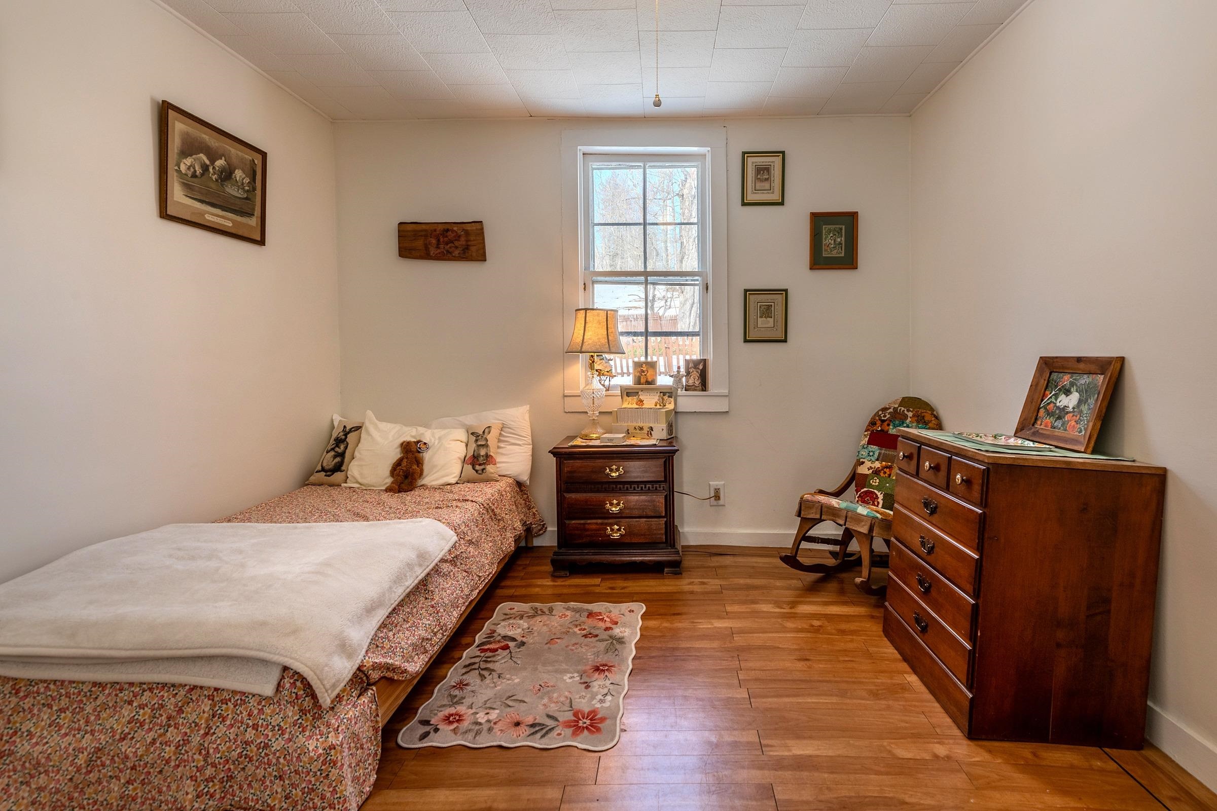 405 Main Street Wardsboro, VT 05355 - Photo 40 of 60