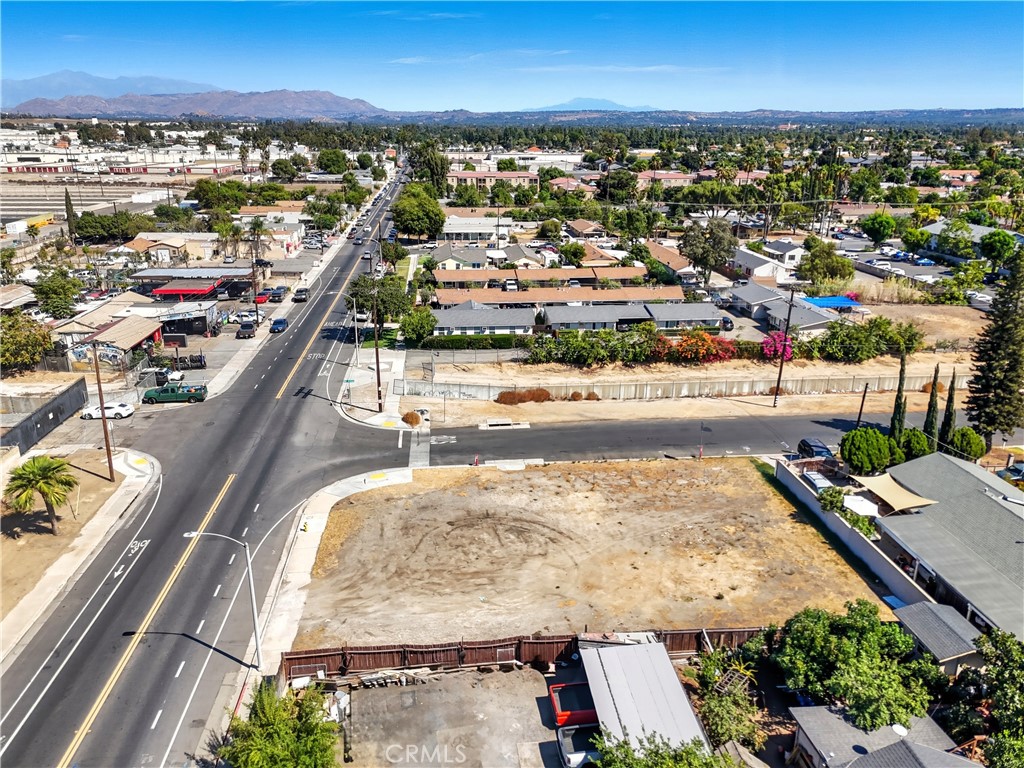 0 Cypress Avenue Riverside, CA 92503 - Photo 4 of 8 a view of a city