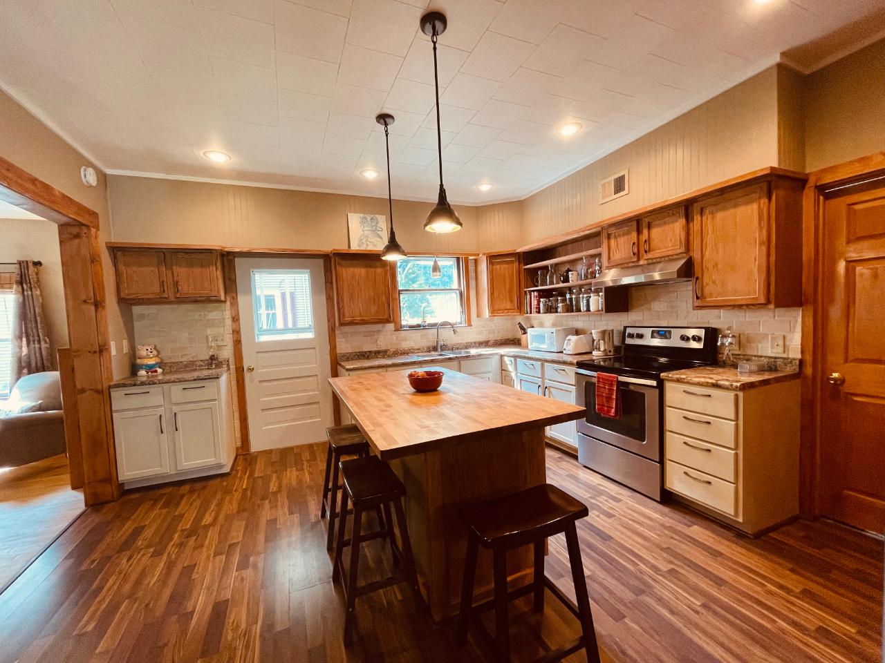 125 North Baird Avenue Rhinelander, WI 54501 - Photo 1 of 24 Gallery Image 1