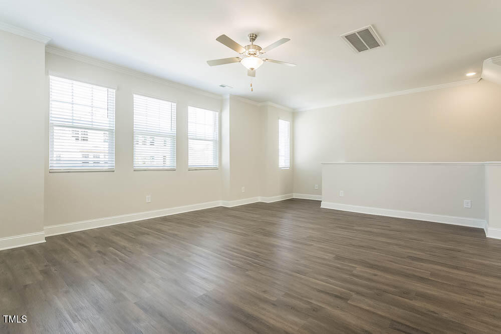 7007 Woodland Stream Place Raleigh, NC 27616 - Photo 4 of 22 Southeast_Dogwood_R_007