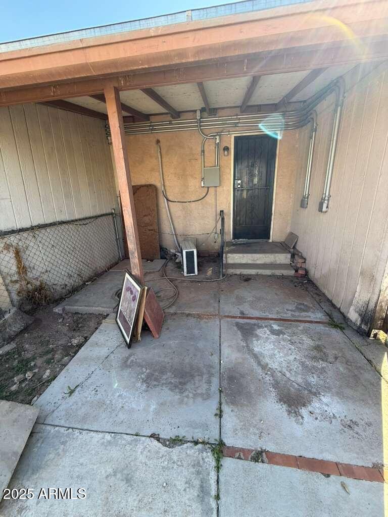 830 East 9th Street, Unit 1 Douglas, AZ 85607 - Photo 22 of 22 a view of a room with gym equipment