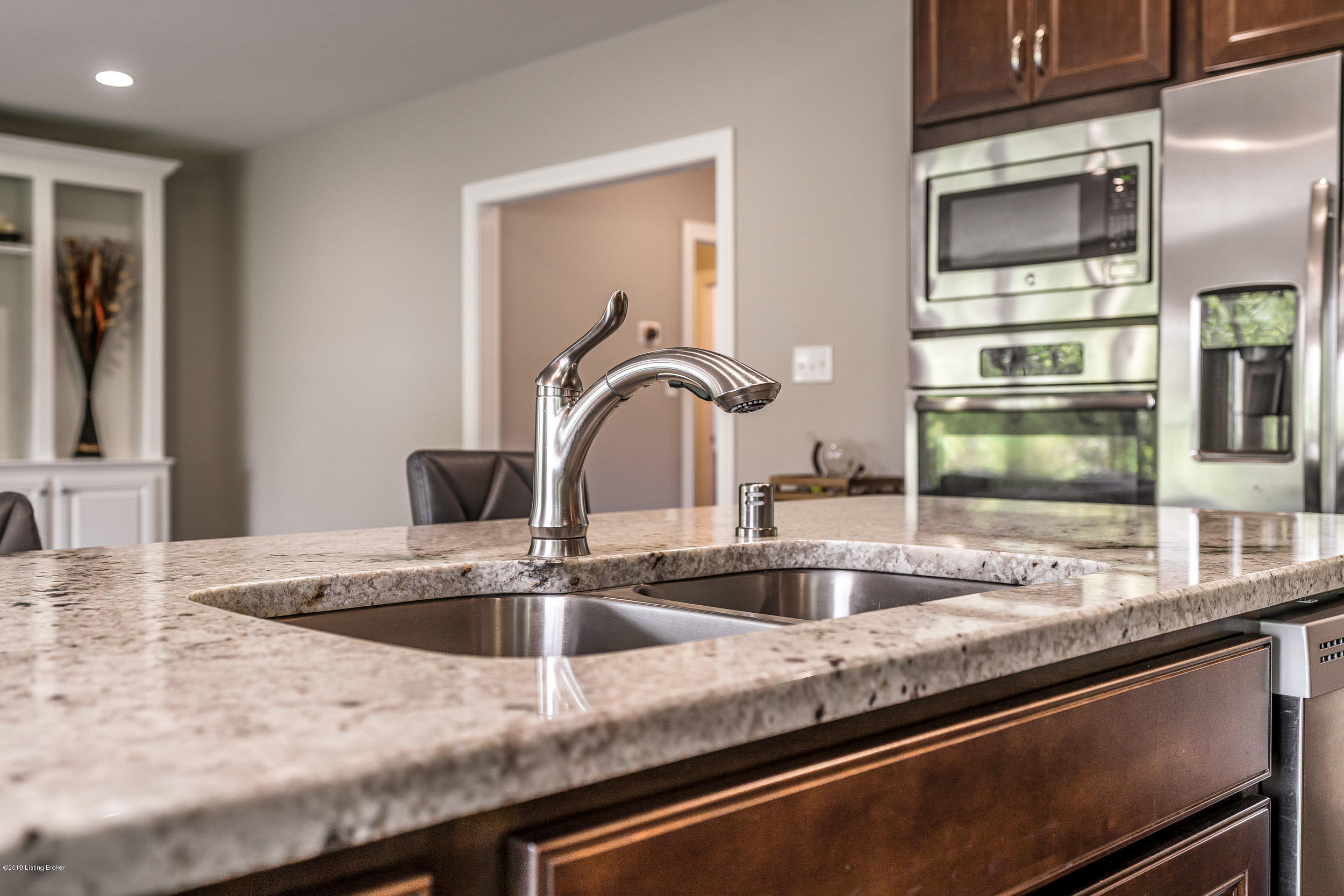 4510 Razor Creek Way Louisville, KY 40299 - Photo 14 of 52 4510 Razor Creek Way-33