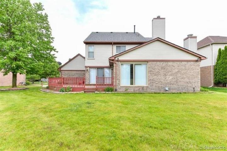 46564 Mornington Road Canton, MI 48188 - Photo 4 of 35