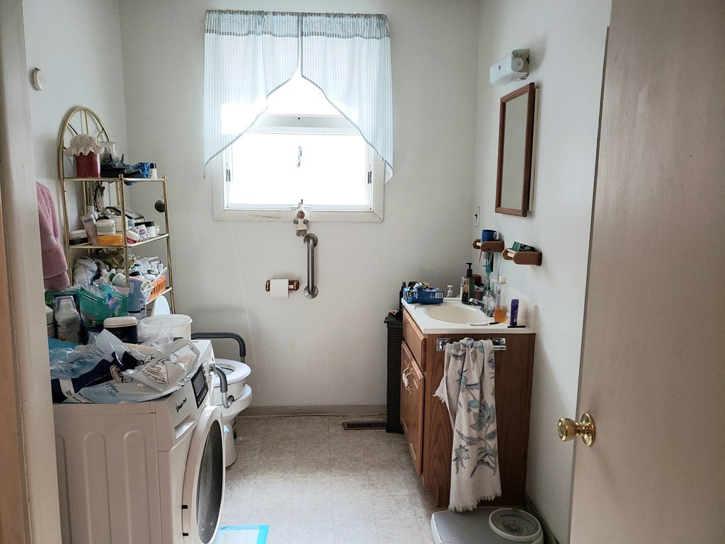5751 Sneath Road Alexandria, PA 16611 - Photo 12 of 15 Gallery Image 12