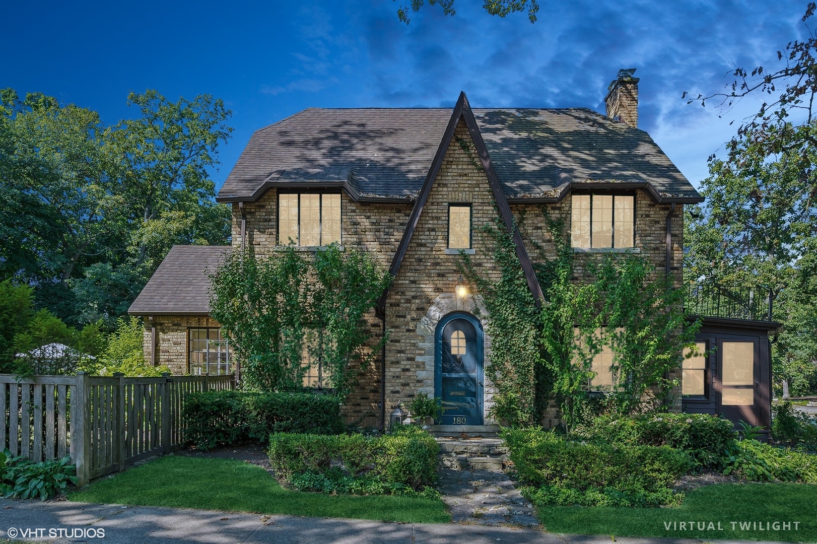 180 Randolph Street Glencoe, IL 60022 - Photo 31 of 36 a front view of a house