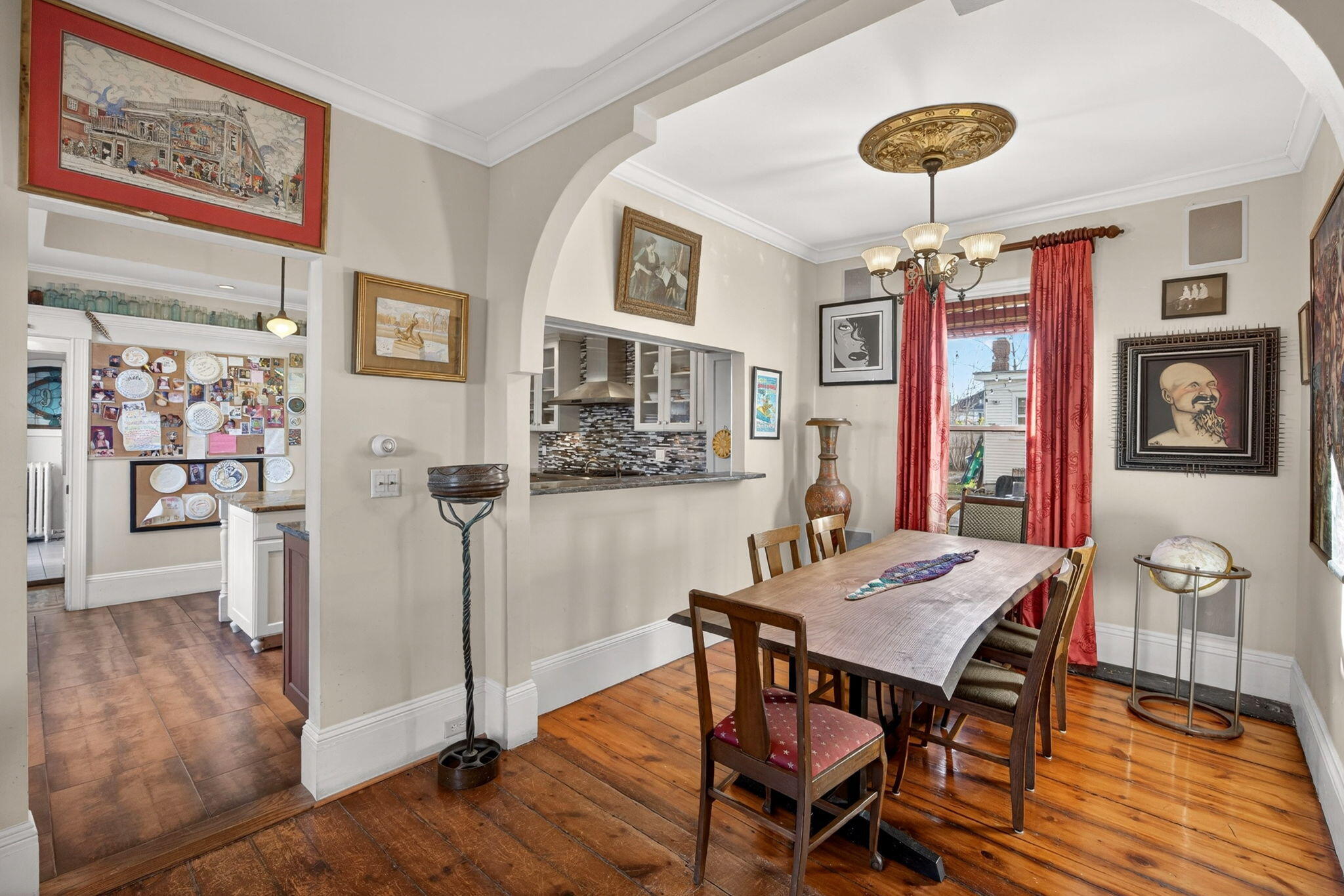 4 Center Street Provincetown, MA 02657 - Photo 5 of 32 .