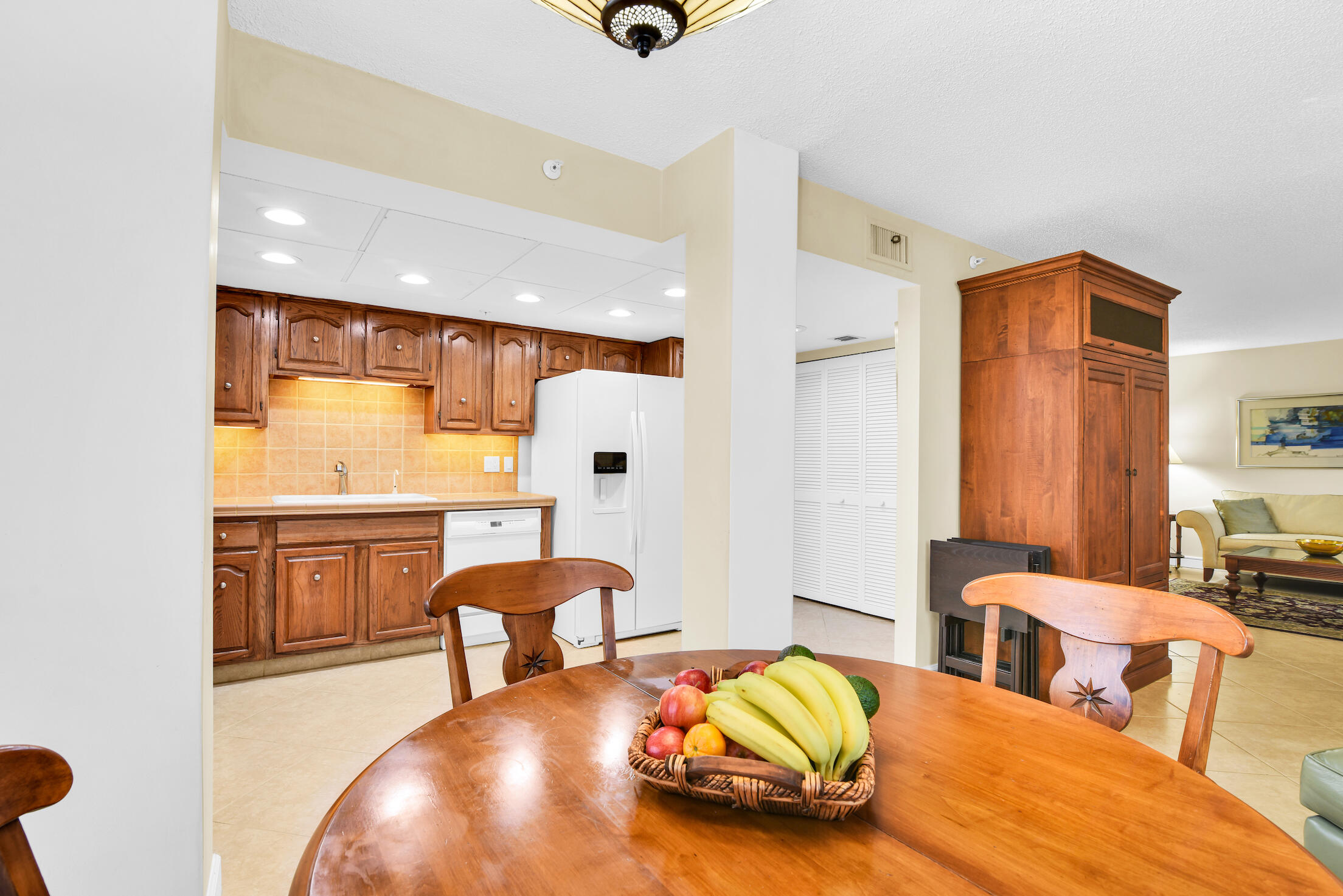 7819 Lakeside Boulevard, Unit 832 Boca Raton, FL 33434 - Photo 23 of 33 Paris22