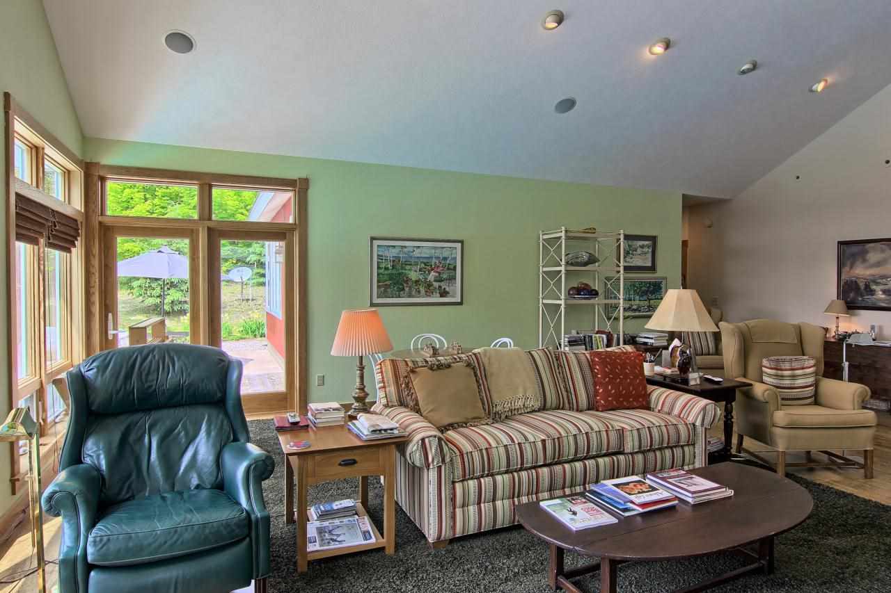 5489 North Jacobson Road Northport, MI 49670 - Photo 14 of 42 1798913-13.JPG