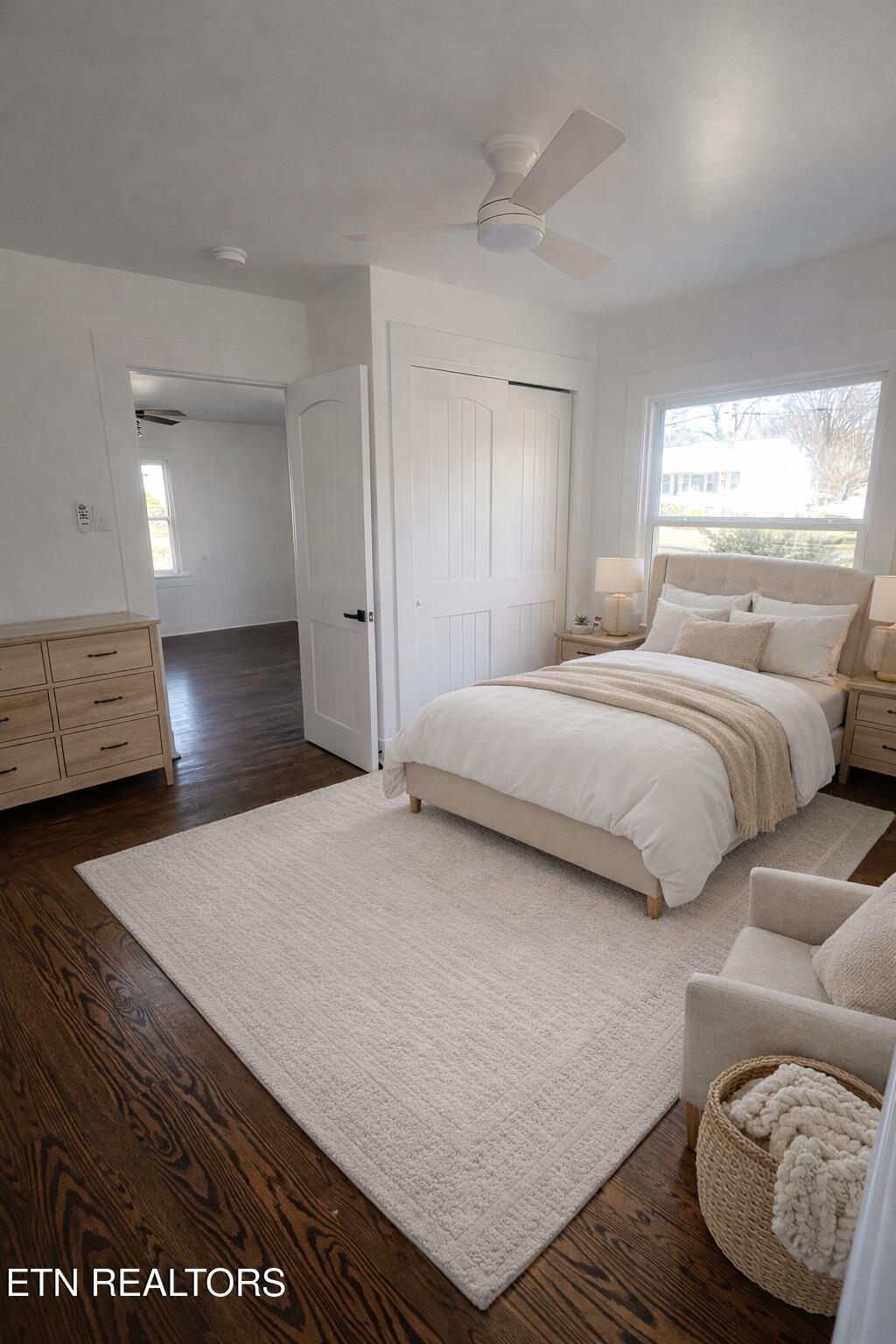 315 Meadow View Road Knoxville, TN 37914 - Photo 10 of 32 Virtually staged bedroom