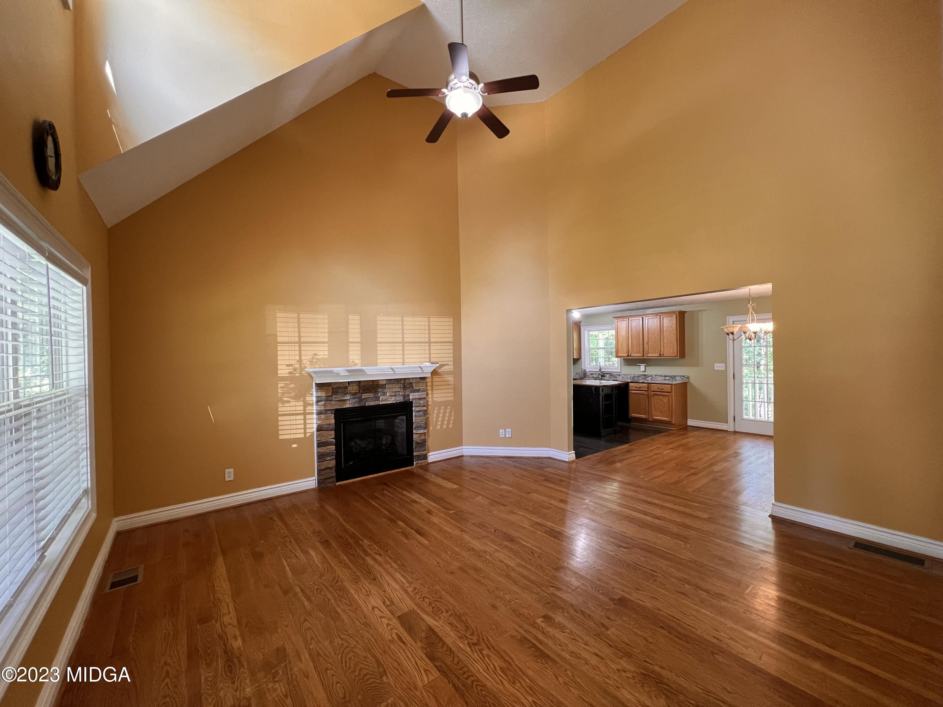 1798 Montpelier Road Forsyth, GA 31029 - Photo 2 of 23 Living 1