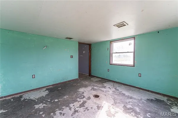 $50,000 | 806 North Galloway Road, Vandalia, MO 63382