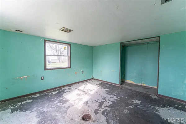 $50,000 | 806 North Galloway Road, Vandalia, MO 63382