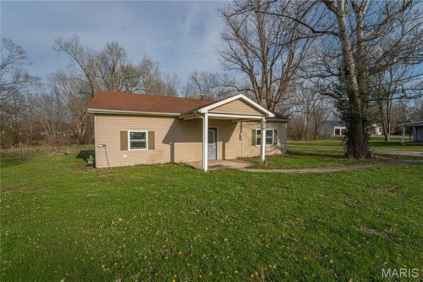 $50,000 | 806 North Galloway Road, Vandalia, MO 63382