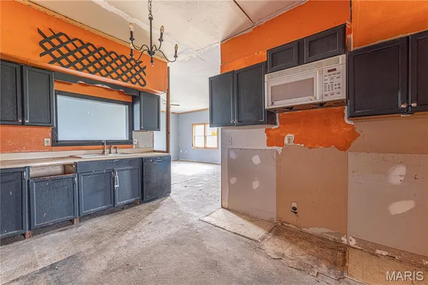 $50,000 | 806 North Galloway Road, Vandalia, MO 63382