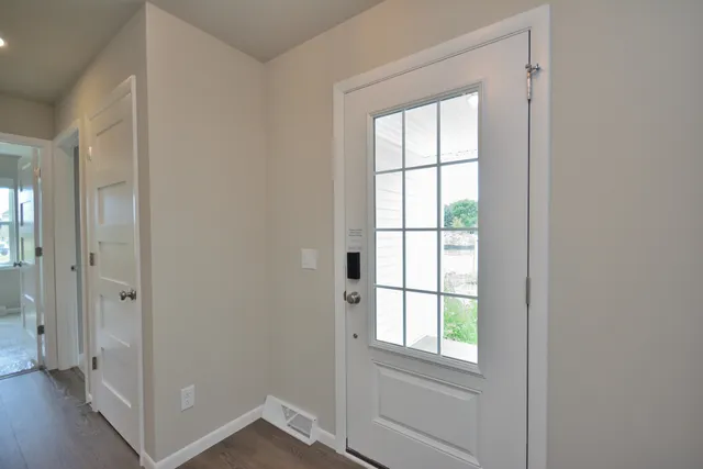 $519,900 | 710 5 Mile Road, Caledonia, WI 53402