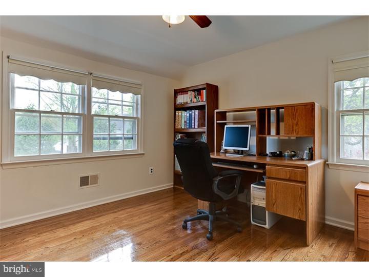 1010 Rymill Run Cherry Hill, NJ 08003 - Photo 18 of 22 Gallery Image 18