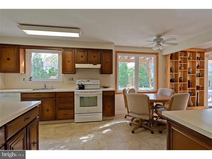 1010 Rymill Run Cherry Hill, NJ 08003 - Photo 7 of 22 Gallery Image 7