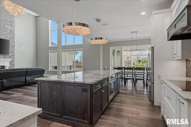 $1,475,000 | 1909 Fieldstone Court, Chatham, IL 62629