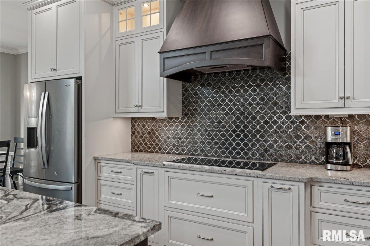 1909 Fieldstone Court Chatham, IL 62629 - Photo 19 of 95