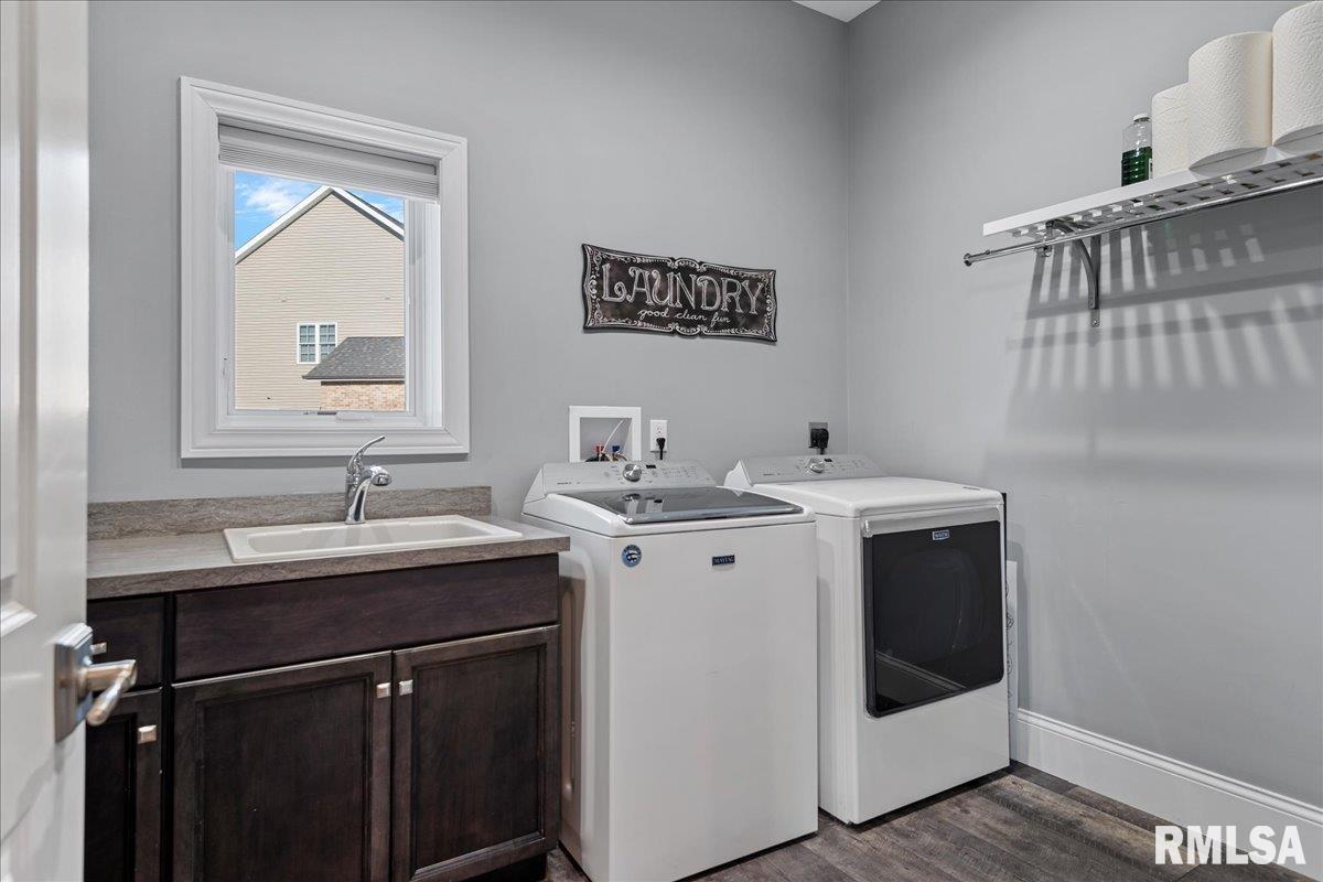 1909 Fieldstone Court Chatham, IL 62629 - Photo 30 of 95