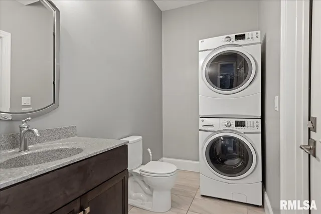 $1,475,000 | 1909 Fieldstone Court, Chatham, IL 62629