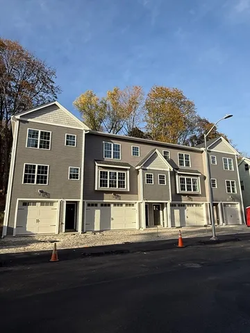 $3,000 | 63 North Street, Unit C, Worcester, MA 01605